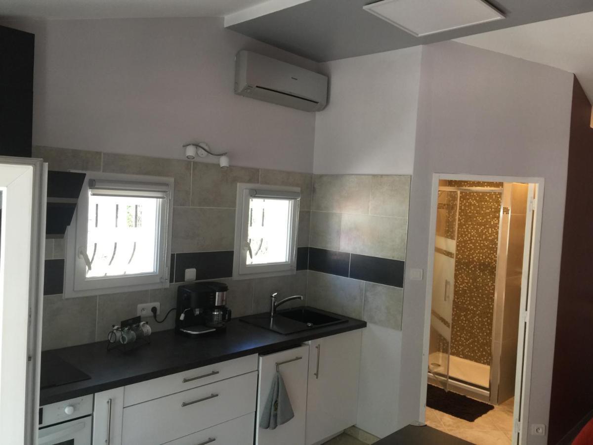 Dependance Individuelle Apartment Нан-ле-Пен Екстериор снимка