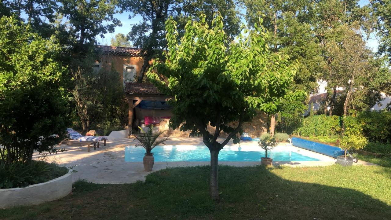 Dependance Individuelle Apartment Нан-ле-Пен Екстериор снимка