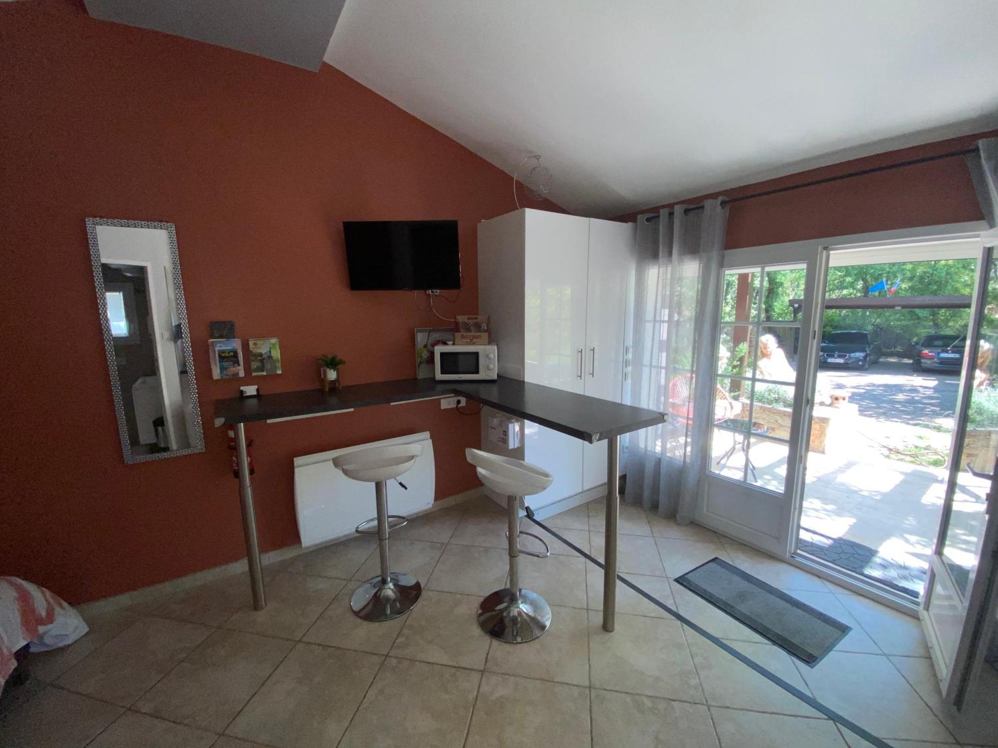 Dependance Individuelle Apartment Нан-ле-Пен Екстериор снимка